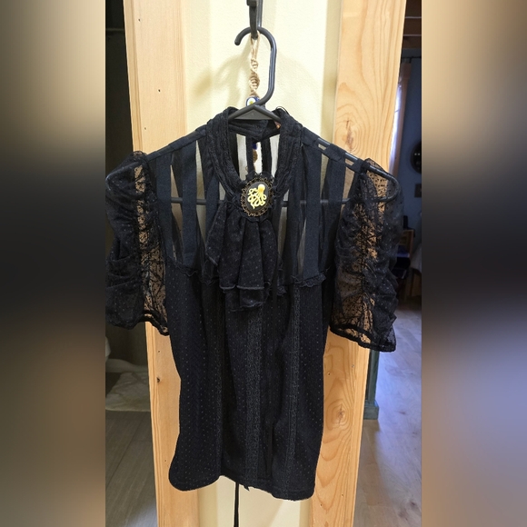 Red Queen's Black Legion Tops - Chic Black Lace Blouse with Brooch